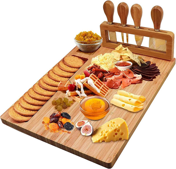 Dubkart Cutlery Bamboo Cheese Board Serving Tray & 4 Knives Set