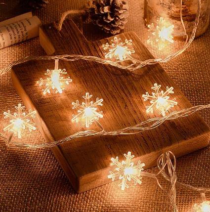 Dubkart Lights 10M 50 LED Snowflake String Lamp Lights